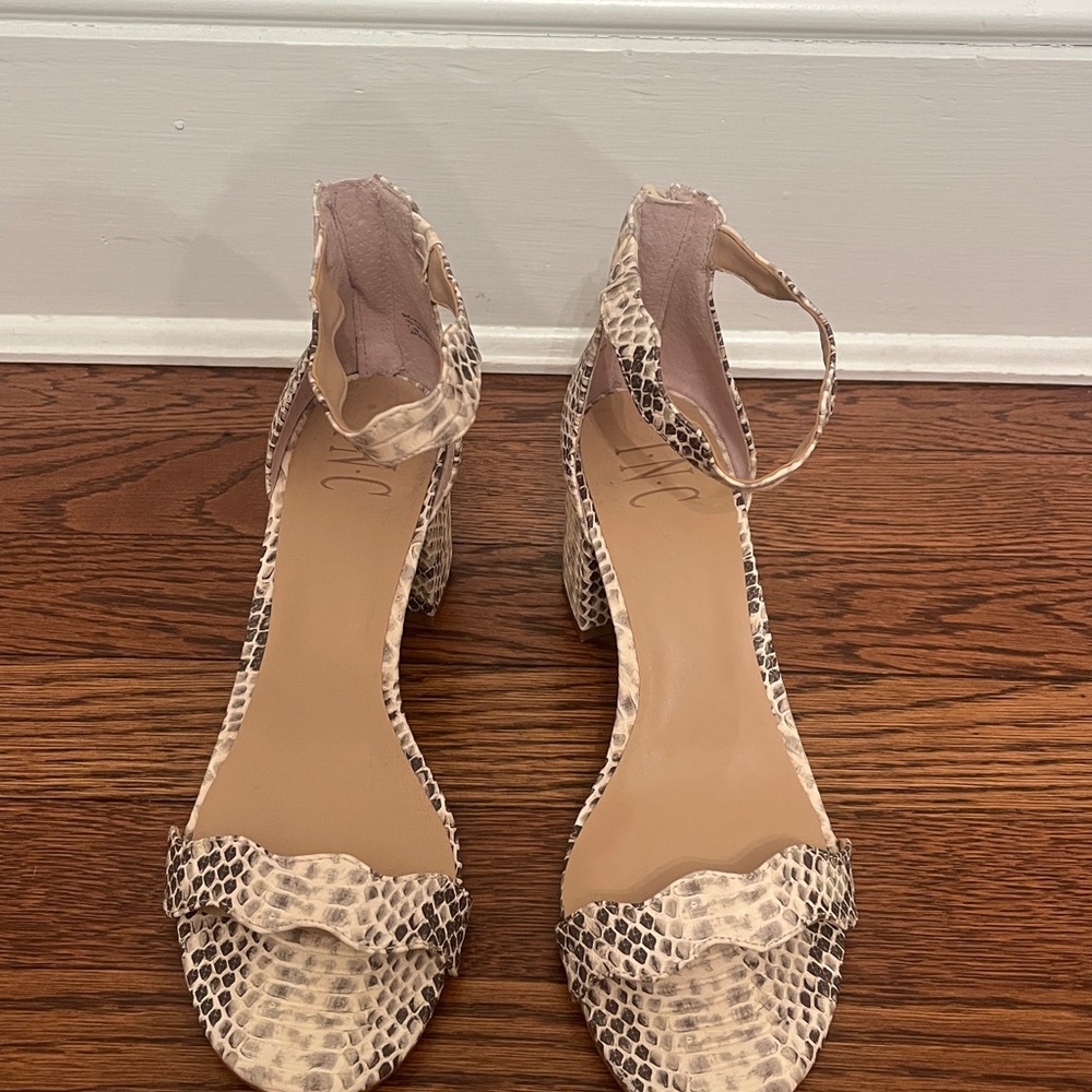 Women's Snakeskin Patterned Sandals